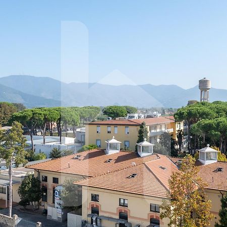 Homiday - Il Giardino --1 Min Ospedale Cisanello--Aeroporto Free Parking-- Bed & Breakfast Pisa Exterior photo