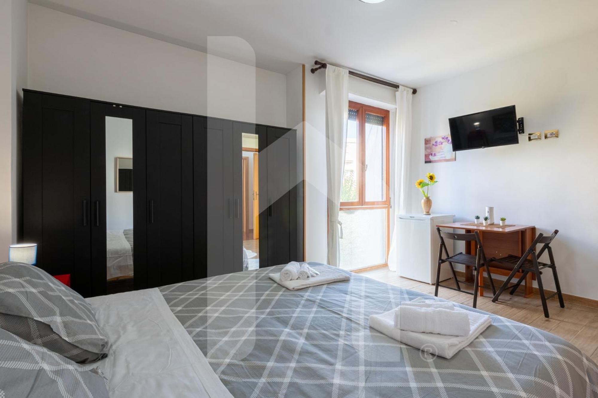 Homiday - Il Giardino --1 Min Ospedale Cisanello--Aeroporto Free Parking-- Bed & Breakfast Pisa Exterior photo